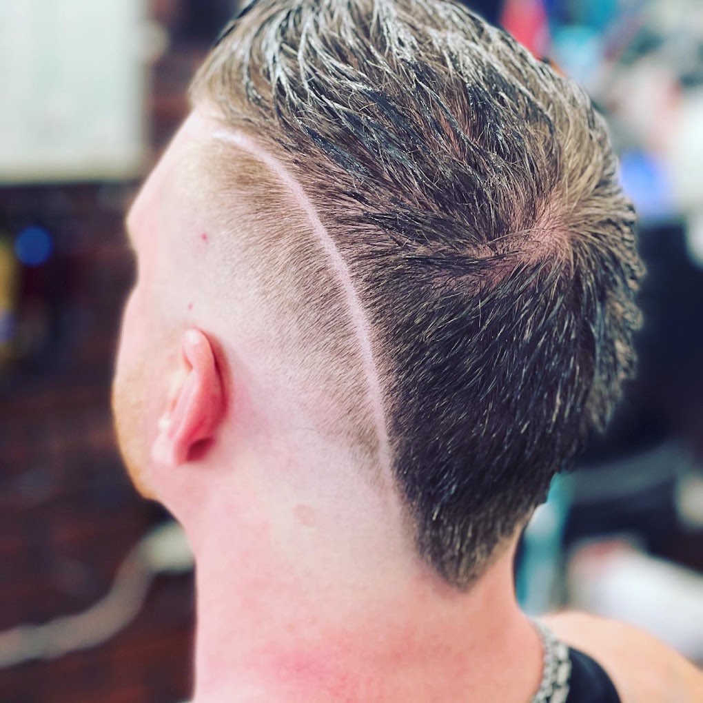 Hard part and taper fade at Twin Scissors